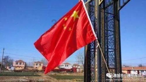 爱吃叶子的毛毛虫
