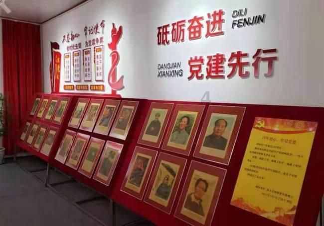 裙上繁花