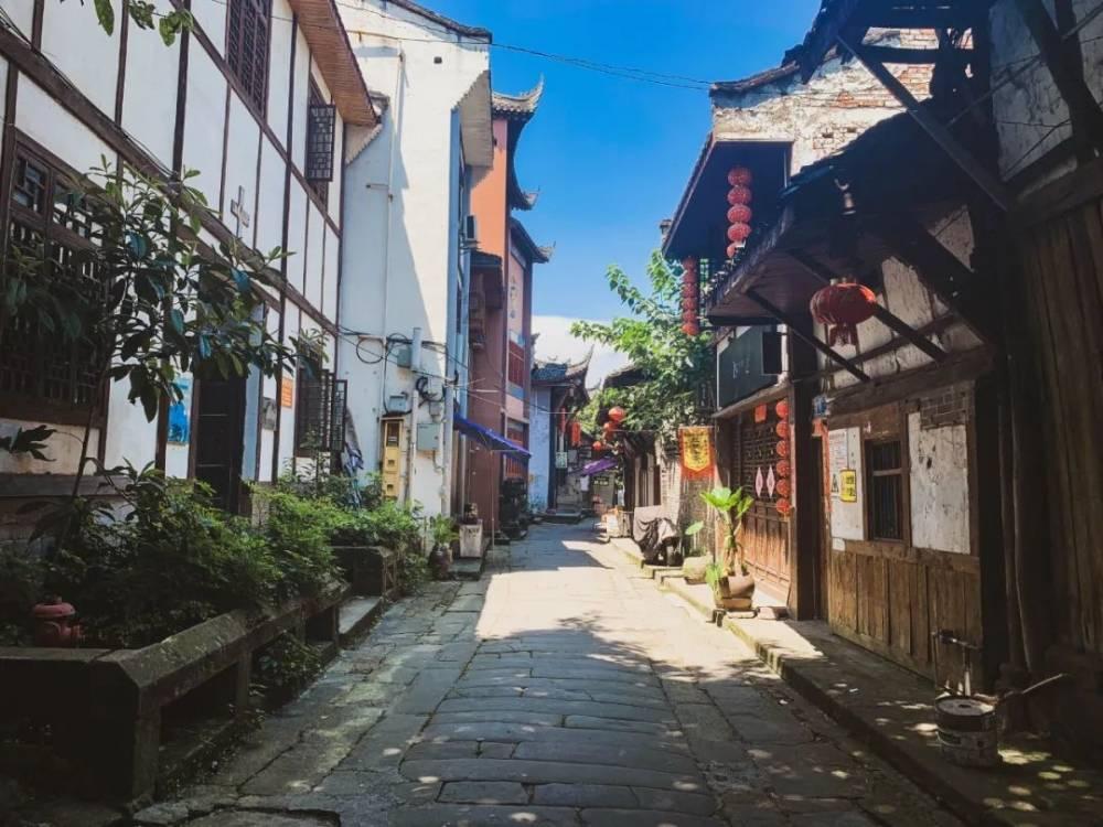 米奇冒险世界